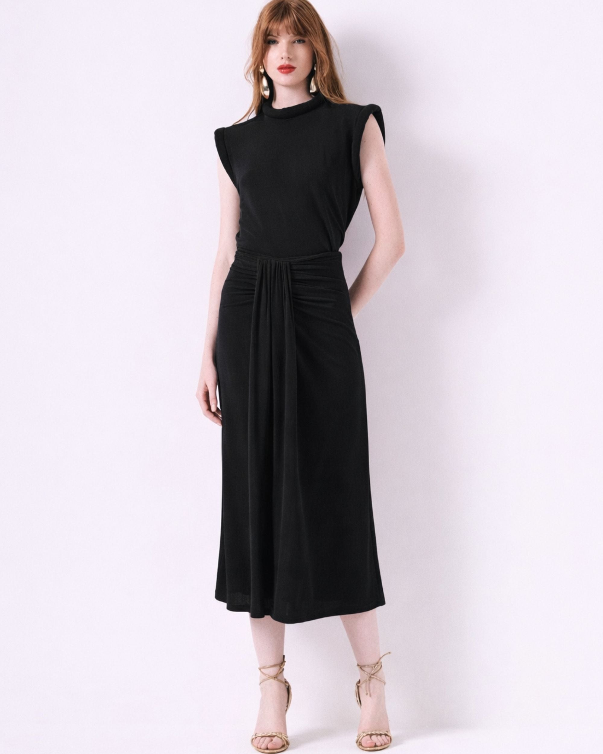 SAIA ARIANE MALHA PRETO