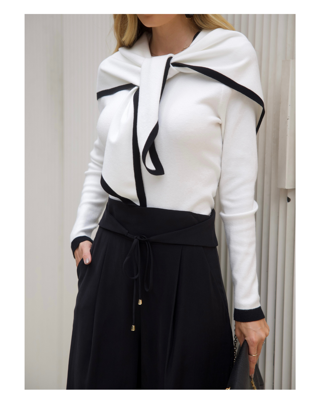 BLUSA TRICOT COM LENÇO OFF WHITE